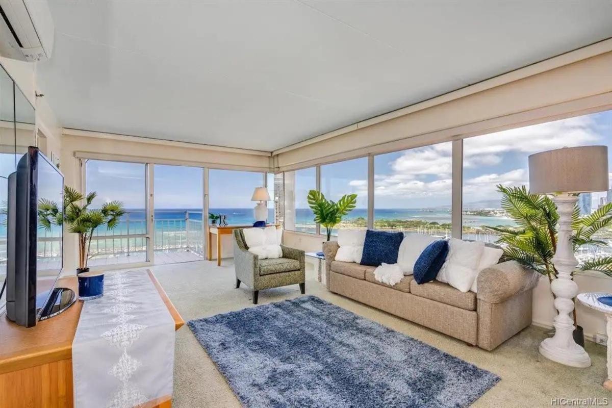 Апарт отель Ilikai #1743 Panoramic Views On Waikiki Beach Гонолулу Экстерьер фото